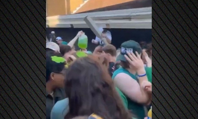 ΗΠΑ: Στέγη κατέρρευσε κατά τη διάρκεια πάρτι - Δεκάδες τραυματίες