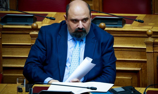 Κυβερνητικές πηγές:Πρώτη φορά πρώην υπουργός ζητά να κριθεί απευθείας από το φυσικό δικαστή