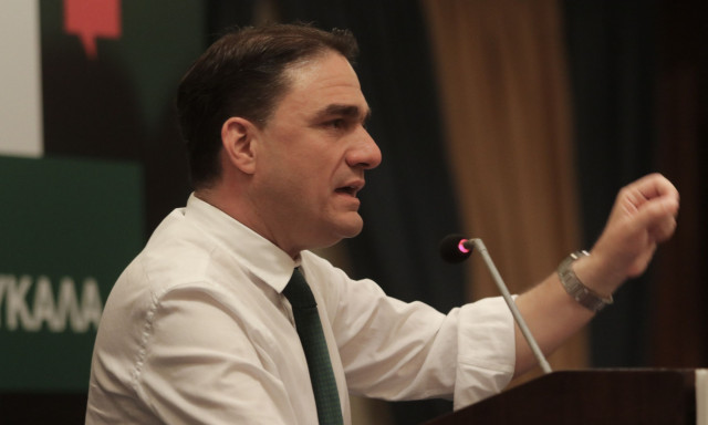 Απάντηση Τσουκαλά σε Μαρινάκη: «Ζητά και τα ρέστα, αντί να απολογηθεί»