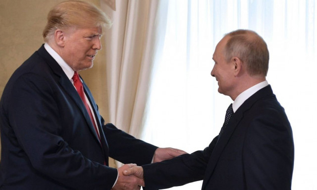 Σε εξέλιξη δύο ώρες η συνομιλία Τραμπ - Πούτιν - Οι πρώτες πληροφορίες