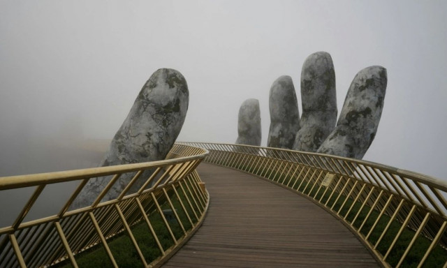 Η μικρότερη γέφυρα στον κόσμο έχει μήκος μόνο πέντε μέτρα και σε βοηθάει να αλλάξεις χώρα