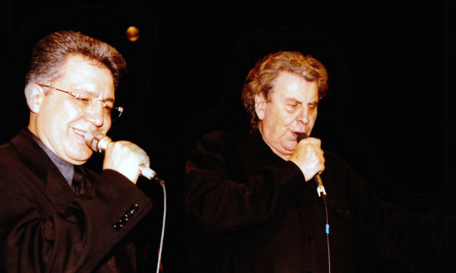 Μίκης Θεοδωράκης - Zulfu Livaneli: Ακούστε τη σύμπραξή τους στο άλμπουμ «Απ’ τον βυθό στην κορυφή»