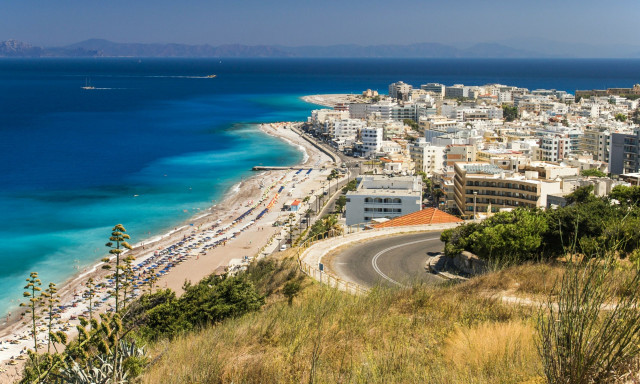 Ρόδος: Κύκλωμα διαφθοράς στην Πολεοδομία με επικεφαλής ιδιώτη μηχανικό