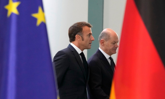 Σολτς και Μακρόν θα συνεχίζουν τη βοήθεια προς την Ουκρανία