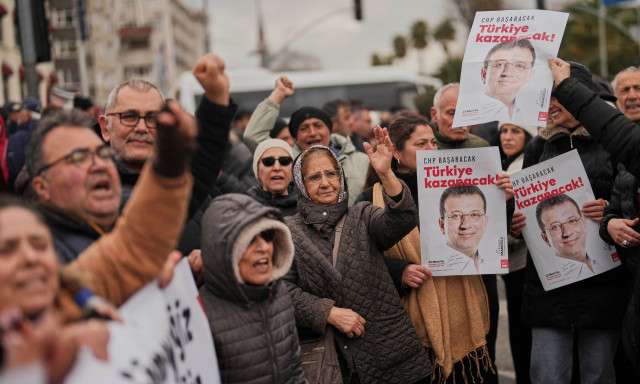 Εκρέμ Ιμάμογλου: Επεισόδια στην Κωνσταντινούπολη μετά τη σύλληψή του