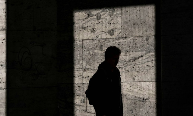 Συναγερμός στα Καμίνια για την εξαφάνιση 15χρονου