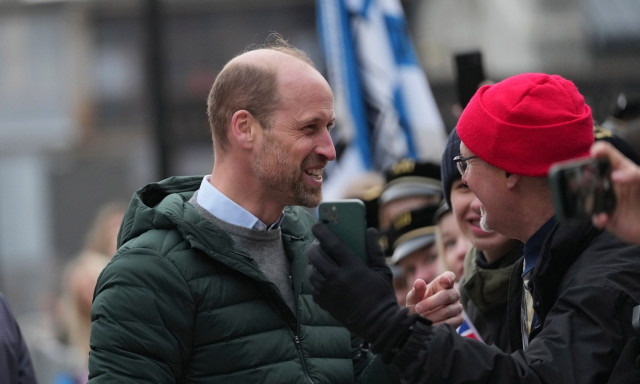 Ο πρίγκιπας Ουίλιαμ επισκέπτεται τα βρετανικά στρατεύματα στην Εσθονία στα σύνορα με τη Ρωσία