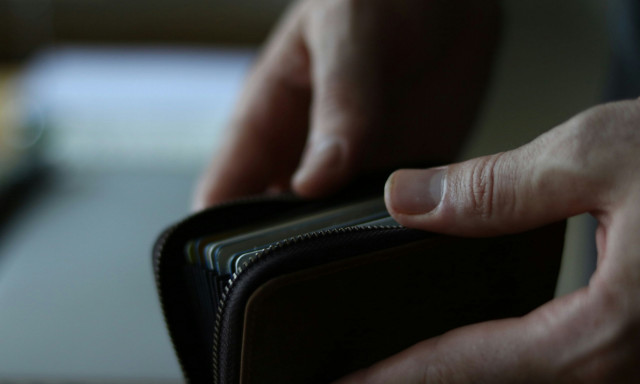 Κατώτατος μισθός: «Κλείδωσε» στα 870 με 880 ευρώ - Πού κυμαίνονται οι μισθοί στο Δημόσιο