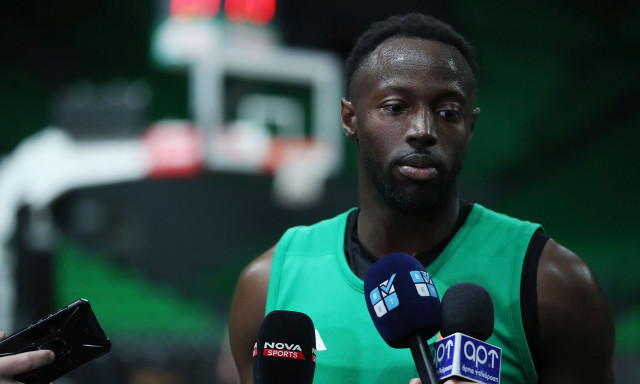 Γκραντ: «Να παίξουμε για τον κόσμο, είμαστε μια οικογένεια»