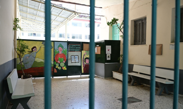 Κλειστά σχολεία 21/3: Για ποιους μαθητές έρχεται πενθήμερο κενό