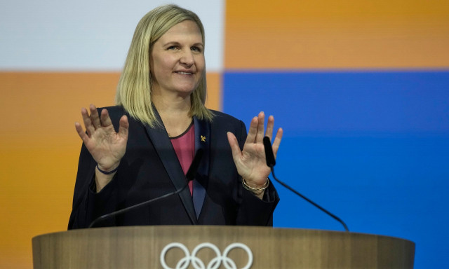 ΔΟΕ: Για πρώτη φορά πρόεδρος γυναίκα - Η Κίρστι Κόβεντρι από τη Ζιμπάμπουε