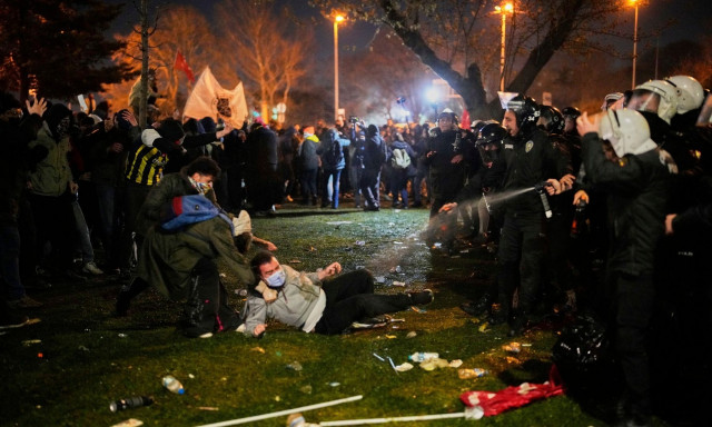 Τουρκία: Μεγάλες διαδηλώσεις για τον Ιμάμογλου -  Επίθεση Ερντογάν στην αντιπολίτευση