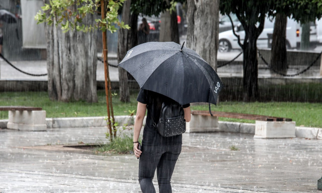 Καιρός: Αλλάζει το σκηνικό μετά την Κυριακή - Πώς θα κυλήσει το τετραήμερο της 25ης Μαρτίου
