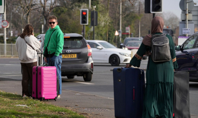 Heathrow: Τι θα γίνει με τις ελληνικές πτήσεις - Η ανακοίνωση που εξέδωσε η Aegean