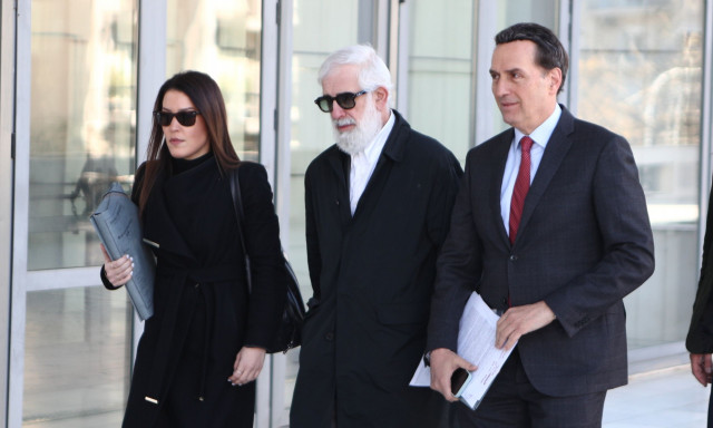 Δίκη Φιλιππίδη - Μπιμπίλας: «Είχε εξάρσεις - Έκανε σχέση με κοπέλες εν γνώσει της συζύγου του»