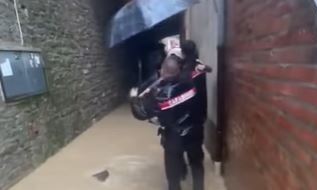 Τζόρτζια Μελόνι: Ευχαριστεί τους διασώστες στην Ιταλία με ένα συγκινητικό βίντεο