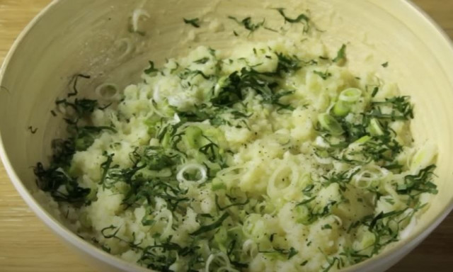 Σκορδαλιά: Η απόλυτη συνταγή για να απογειώσετε το παραδοσιακό πιάτο της 25ης Μαρτίου