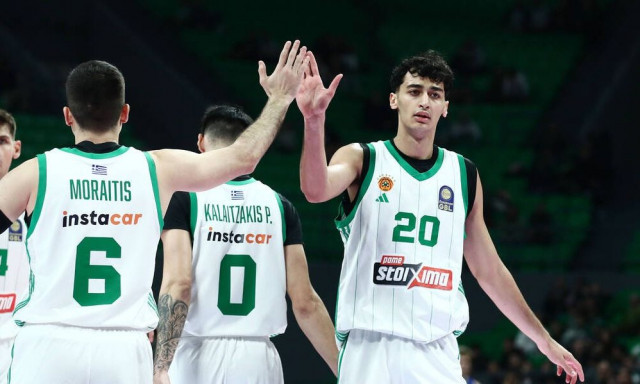 Παναθηναϊκός AKTOR - Λαύριο 98-70: Πρώτος, καλύτερος και αήττητος με απολαυστικό Σαμοντούροφ