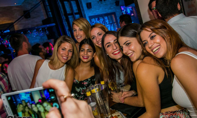 Γιατί δεν φλερτάρουν πια στα μαγαζιά του Ρεθύμνου;