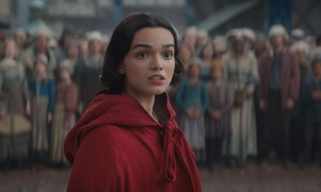 Box office: Αδύναμη πρεμιέρα της «Χιονάτης» στις αίθουσες με εισπράξεις 87,3 εκατ. δολάρια