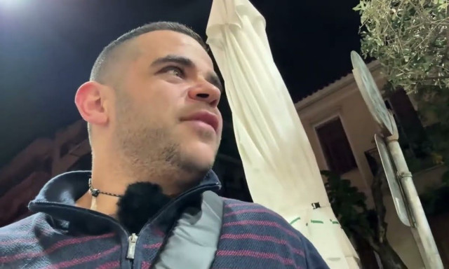 Θεσσαλονίκη: Επίθεση από κουκουλοφόρους κατήγγειλε ότι δέχτηκε ο Teosty – Συνελήφθη ένας 16χρονος