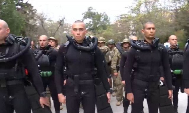 25η Μαρτίου: Ο ύμνος των Ο.Υ.Κ. πριν την παρέλαση - «Κόπηκε» στη σύνδεση ο στίχος για την Αγιά Σοφιά