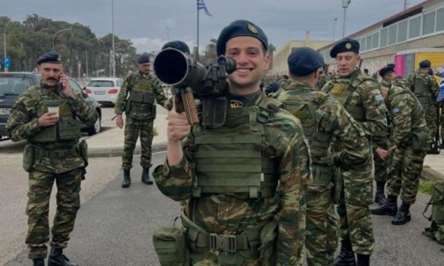 Νίκος Δένδιας: Η γεμάτη υπερηφάνεια ανάρτηση για τον γιο του που έκανε παρέλαση στην Αλεξανδρούπολη