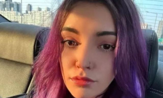 Influencer βρέθηκε αναίσθητη με μώλωπες στο διαμέρισμά της και δίνει μάχη για τη ζωή της