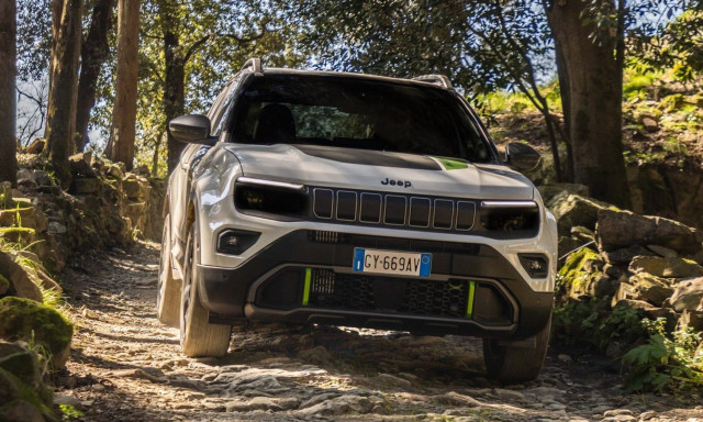 Το νέο Jeep Avenger 4xe στην Ελλάδα – Πόσο κοστίζει