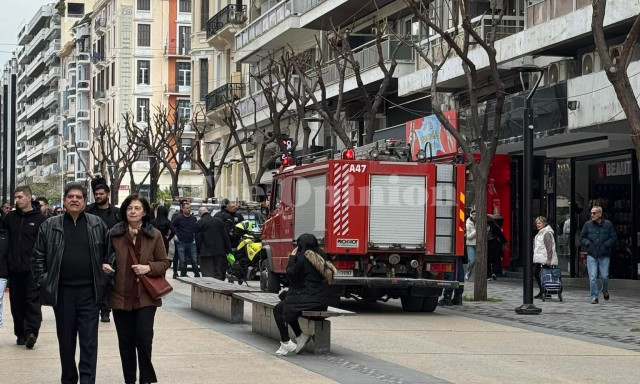 Θεσσαλονίκη: Έκρηξη σε υποσταθμό της ΔΕΗ στο κέντρο της πόλης
