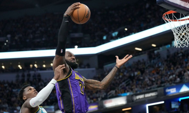 ΛεΜπρον Τζέιμς: Το πρώτο νικητήριο buzzer beater, μετά από 7 χρόνια! - Βίντεο