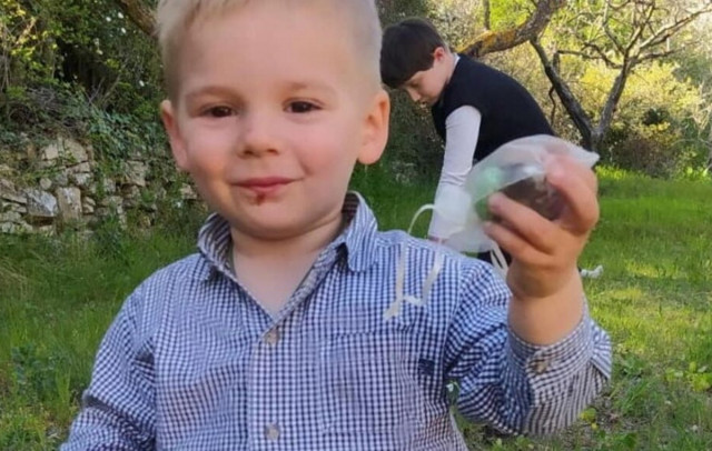 Μικρός Εμίλ: Παραμένει στο «κάδρο των ερευνών η οικογένεια»-Πιθανή η δολοφονία του νηπίου