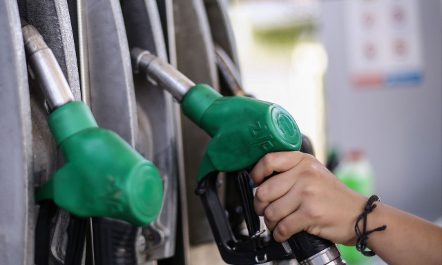 Απίστευτο περιστατικό στο Ρέθυμνο: Παραβίασαν το αυτοκίνητό του και έκλεψαν τη βενζίνη