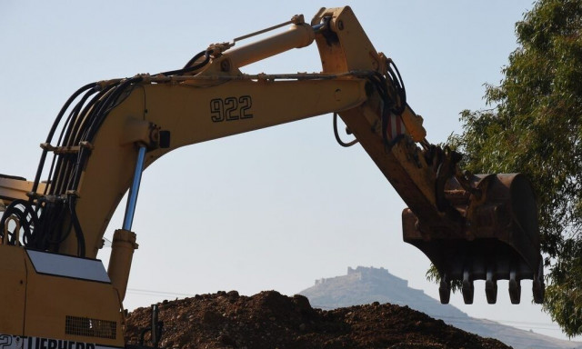 Τραγωδία στα Χανιά: Ηλικιωμένος καταπλακώθηκε από εκσκαφέα