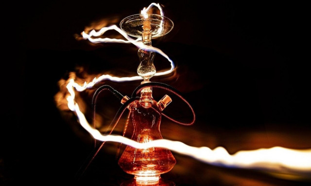 Συνελήφθησαν δύο άτομα για λαθρεμπόριο καπνού ναργιλέ