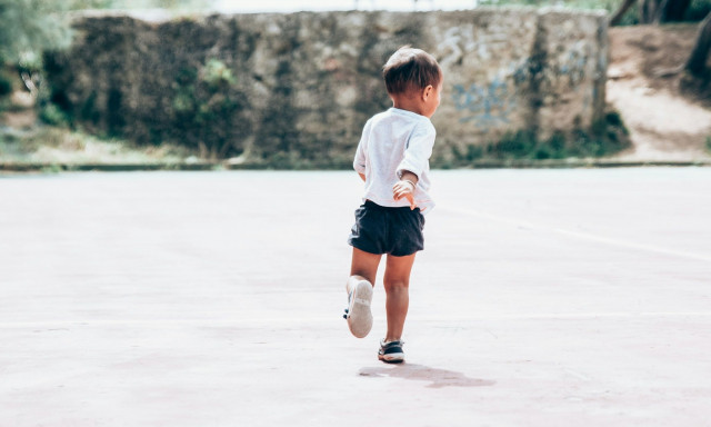 Επίδομα παιδιού: Ανοίγει τη Δευτέρα 31η Μαρτίου η πλατφόρμα - Τι να προσέξουν οι ενδιαφερόμενοι