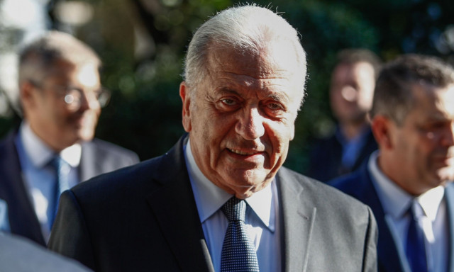 Αβραμόπουλος: Αυξήσεις και στους ενστόλους της ΕΛ.ΑΣ., της Πυροσβεστικής και του Λιμενικού