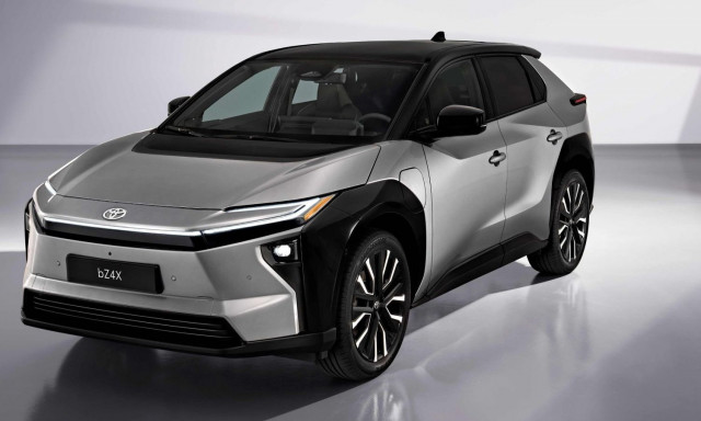 Toyota: Αναβάθμιση του αμιγώς ηλεκτρικού bZ4X