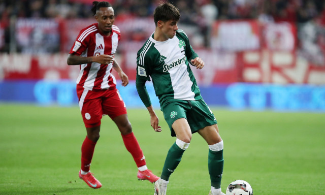 Παναθηναϊκός: Πρωτοσέλιδο στην A Bola ο Βαγιαννίδης - «Στην Αθήνα η Σπόρτινγκ, μιλάει για μεταγραφή»