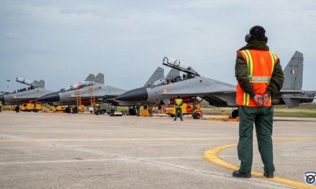 Ξεκίνησε η άσκηση «Ηνίοχος 2025»: Ποιοι συμμετέχουν, τα σενάρια αερομαχίας και οι πρώτες εικόνες