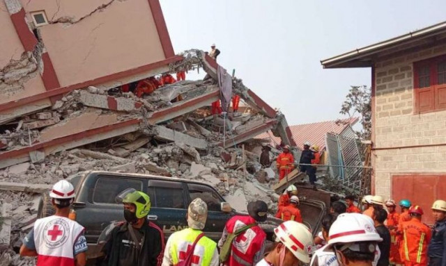 Ο Ελληνικός Ερυθρός Σταυρός συγκεντρώνει χρήματα και τρόφιμα για τους σεισμοπαθείς της Μιανμάρ