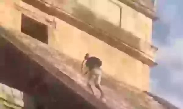 Μεξικό: Τουρίστας συνελήφθη αφού σκαρφάλωσε σε ιερό ναό των Μάγια - Δέχτηκε επίθεση από πλήθος