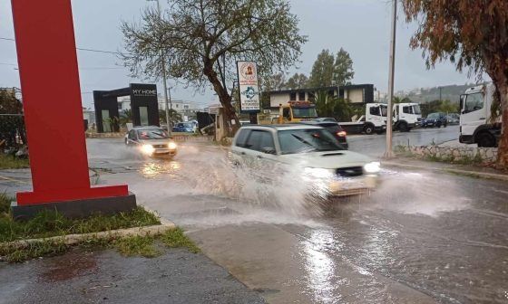 Ήχησε το «112» στην Κρήτη για τα έντονα καιρικά φαινόμενα – Εγκλωβισμένοι οδηγοί