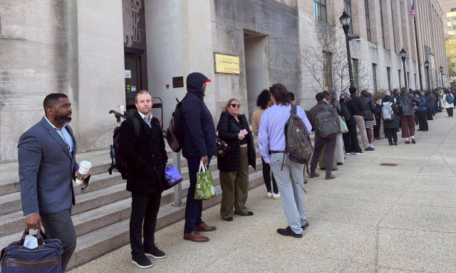 ΗΠΑ: Σχέδιο περικοπών 10.000 κυβερνητικών θέσεων στην Υγεία - Ξεκίνησαν οι απολύσεις