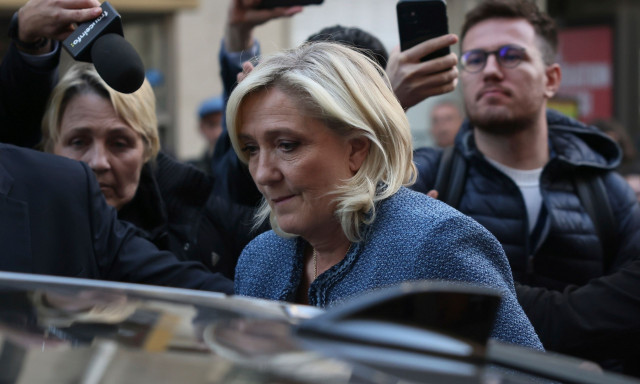 Τραμπ και Βανς σπεύδουν στο πλευρό της Μαρίν Λε Πεν: «Ελευθερώστε την, δεν είναι δημοκρατία αυτό...»