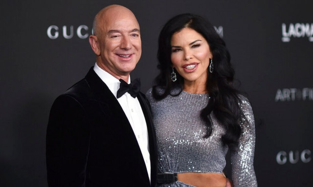 Τζεφ Μπέζος -  Λόρεν Σάντσεζ: Όλα όσα ξέρουμε για τον παραμυθένιο γάμο τους στη Βενετία