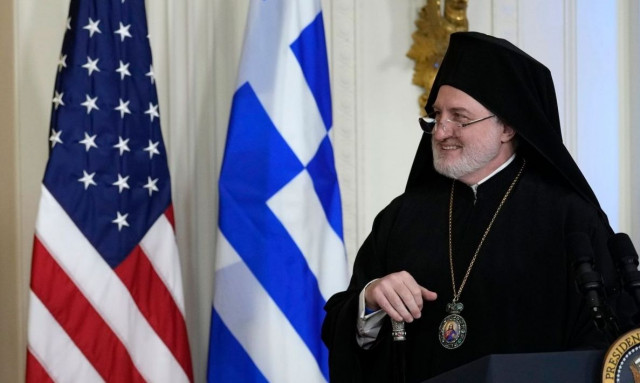 «Έξαλλος» ο εμπνευστής της «Γαλάζιας Πατρίδας» με τον Ελπιδοφόρο, ζητά να του απαγορευτεί η είσοδος