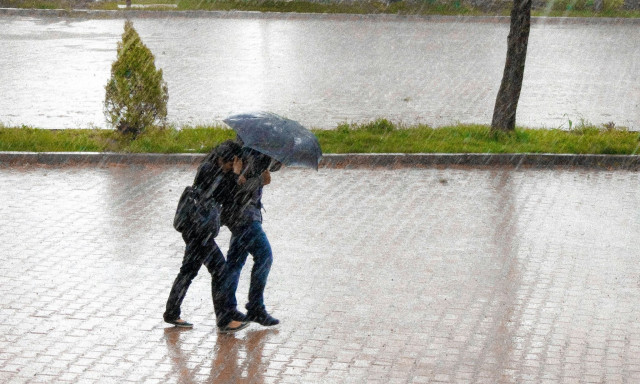 Συνεδρίασε η Επιτροπή Εκτίμησης Κινδύνου για τα επικίνδυνα καιρικά φαινόμενα στα νησιά