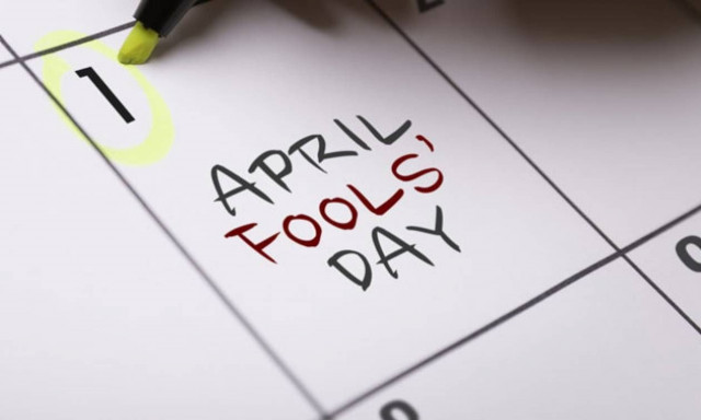 Πρωταπριλιά: Η ελληνική χροιά, η προέλευση της και το πιο γνωστό ψέμα πολιτικού ηγέτη