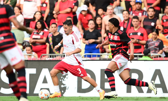 ΑΕΚ – Ολυμπιακός: Αυτός είναι ο Νεκτάριος Αλαφάκης που βρίσκεται στην «ερυθρόλευκη» αποστολή